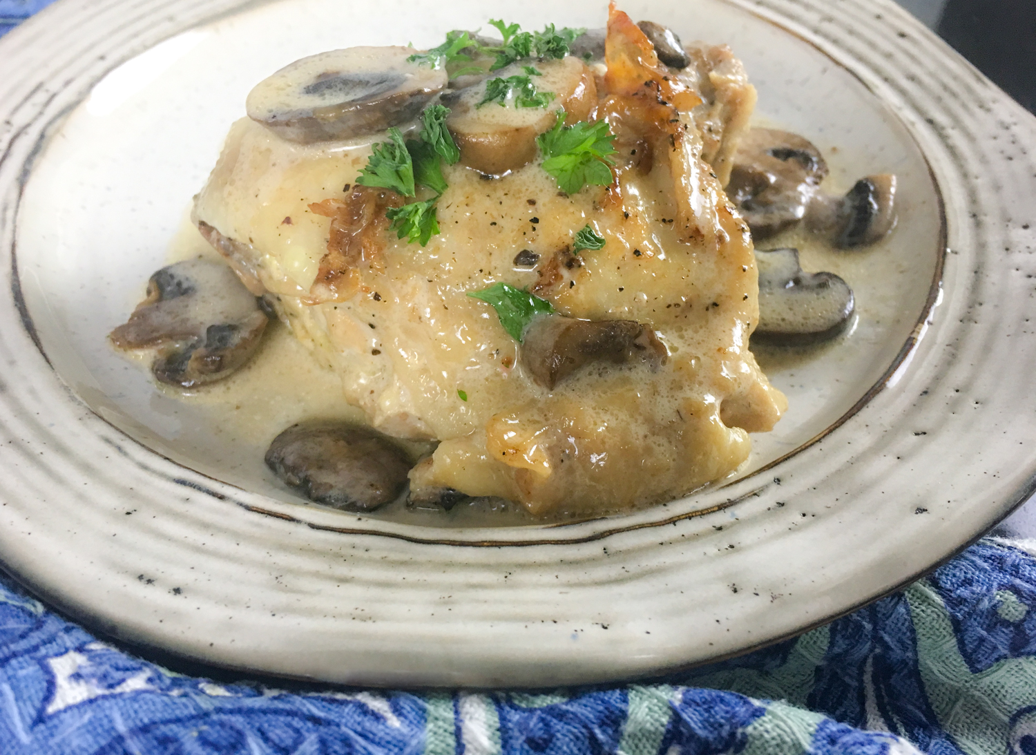 creamy chicken thighs with mushroom sauce